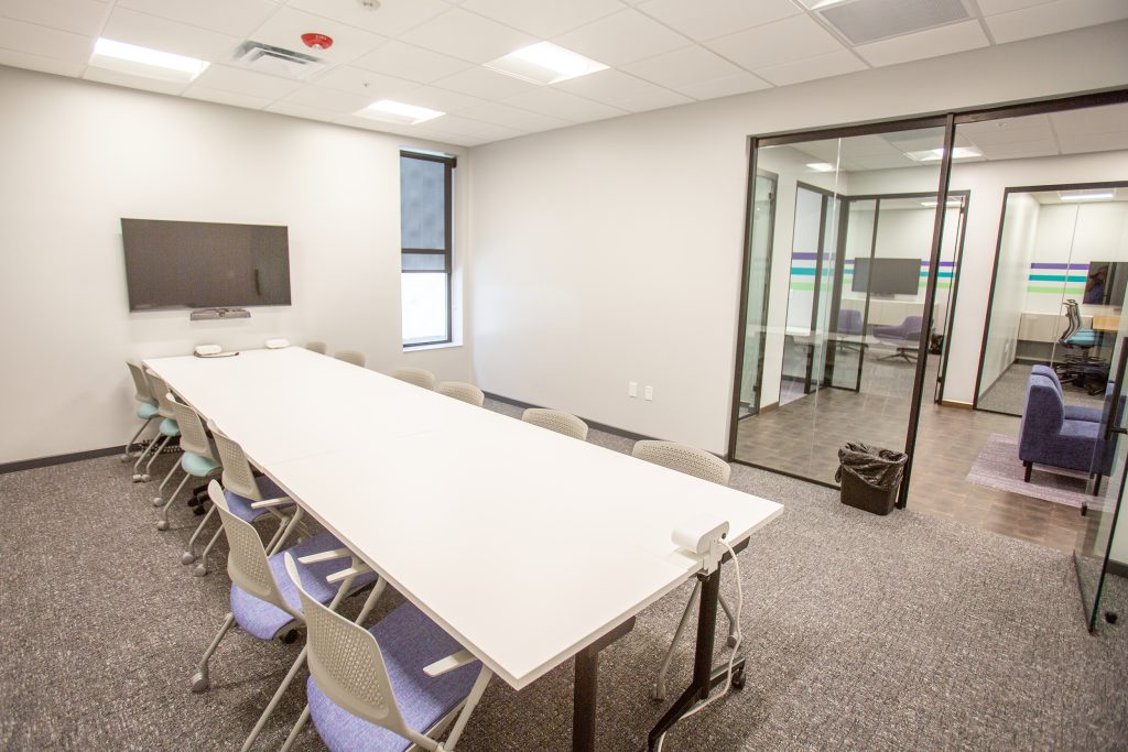 Image of 12 person conf. rm.